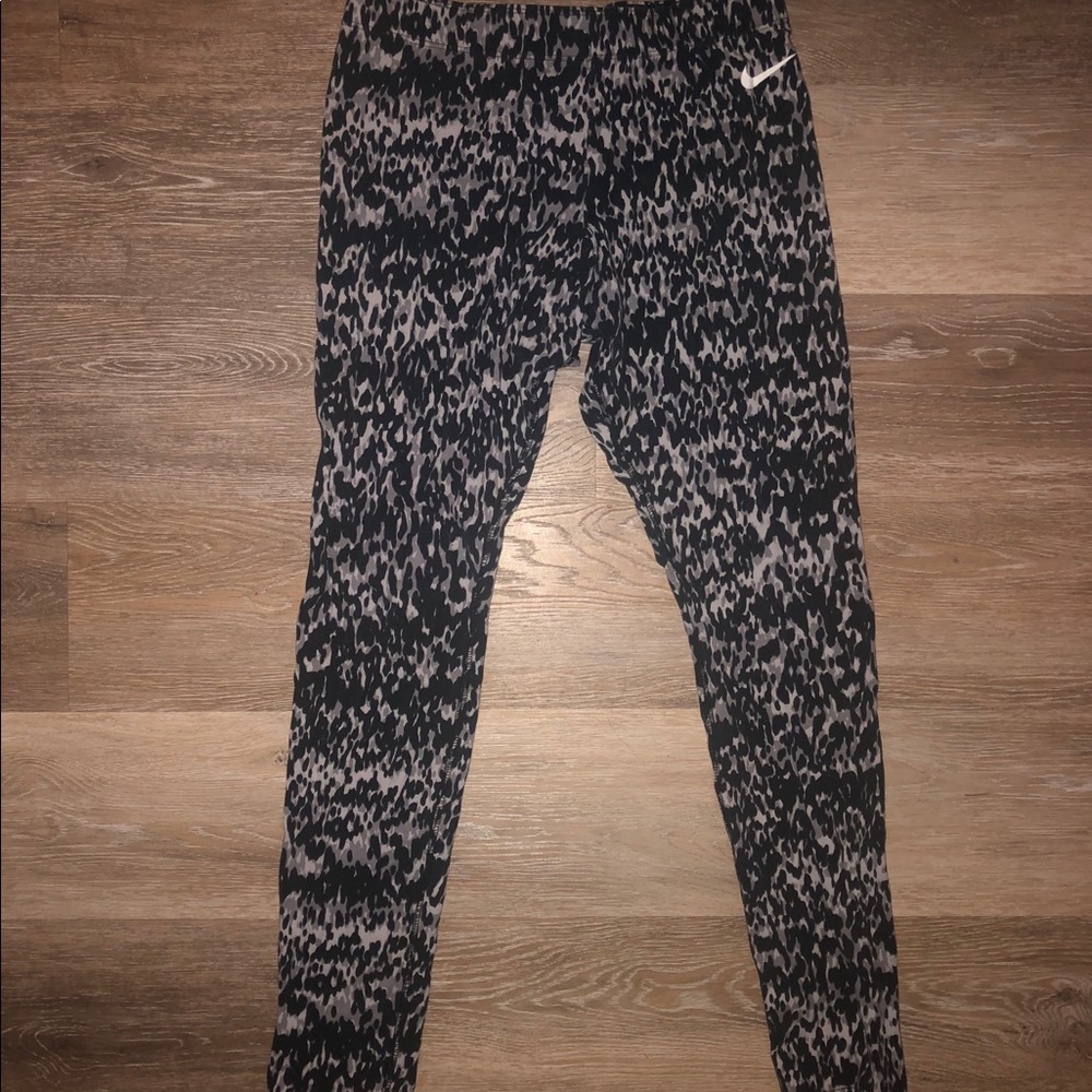 Nike leggings ⚡️FINAL PRICE DROP